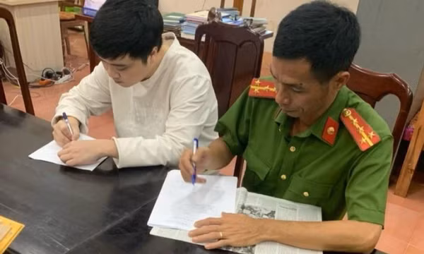 Phát hiện đối tượng chuyên lừa tình, tiền mẹ đơn thân
