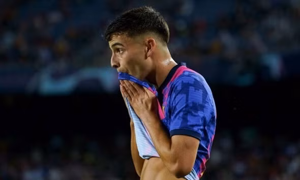 Barcelona nhận thêm tin dữ về Pedri