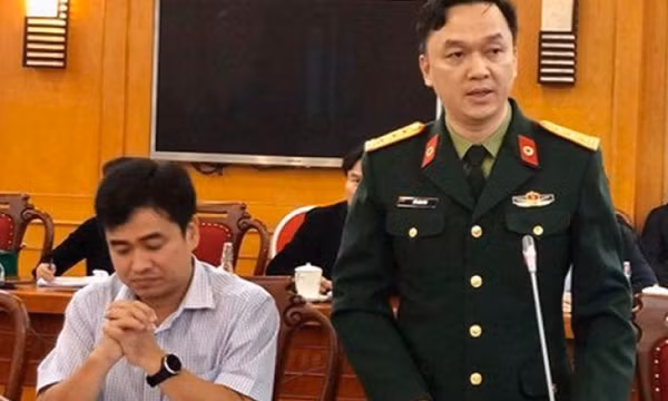 Nhóm cựu sĩ quan quân y bị cáo buộc nhận 7 tỉ đồng từ Việt Á