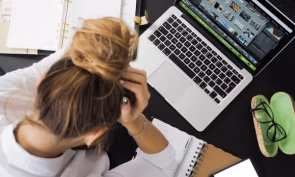 Nhiều người trẻ già nhanh, đổ bệnh sớm