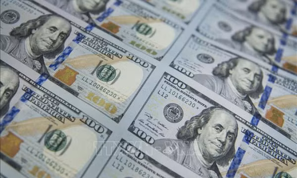 Yếu tố nào làm giảm sức hấp dẫn của đồng USD?