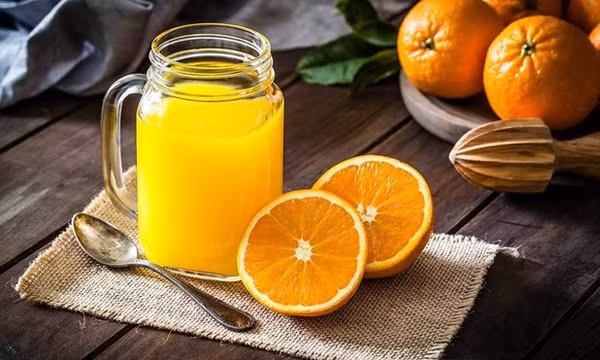 Những loại nước ép trái cây giàu vitamin cần thiết cho mùa đông