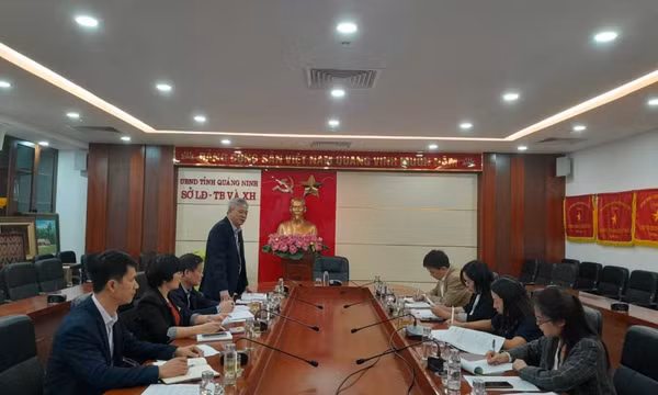 Đoàn công tác của Cục Phòng chống TNXH làm việc tại Quảng Ninh về phòng, chống mại dâm