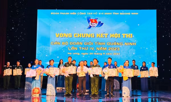 Cán bộ đoàn thanh niên năng nổ, nhiệt tình