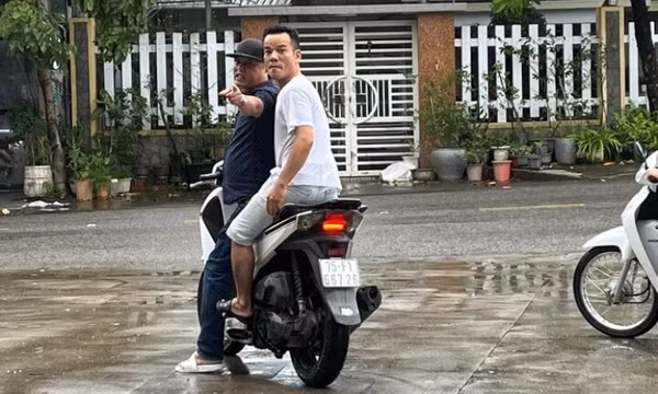 Hai gã côn đồ hành hung nhân viên cây xăng ở Huế