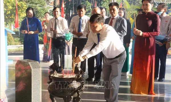 Tổ chức trang trọng lễ giỗ lần thứ 94 cụ Phó bảng Nguyễn Sinh Sắc