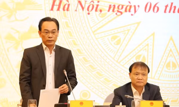 Không thể cấm dạy thêm, đưa vào ngành nghề kinh doanh có điều kiện là cần thiết