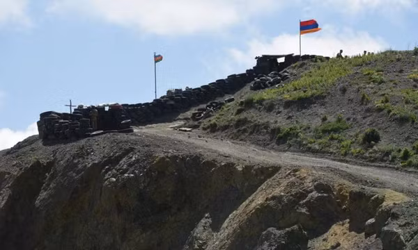 Armenia và Azerbaijan tiến hành trao đổi tù binh tại khu vực biên giới
