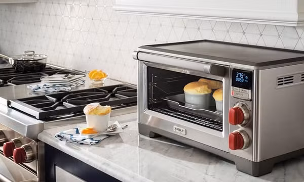 Lò vi sóng tạo ra bao nhiêu bức xạ, gây ung thư không?