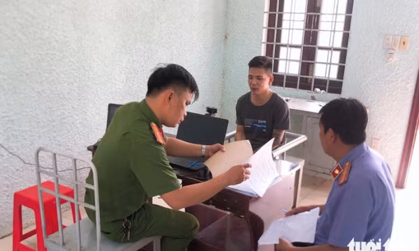 Đâm đồng nghiệp 15 nhát liền, nghi do ghen tuông