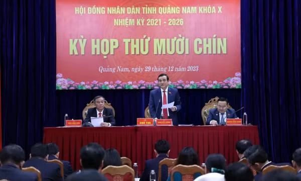 Bãi nhiệm Phó Chủ tịch tỉnh và Ủy viên Ủy ban Nhân dân tỉnh Quảng Nam