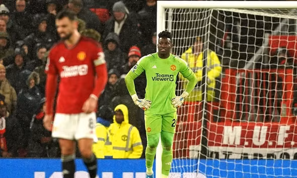 Cơn ác mộng của Manchester United vẫn chưa dừng lại