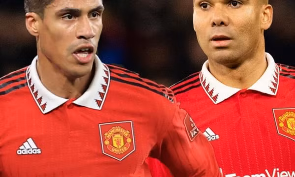 Diễn biến mới vụ M.U bán đứt Casemiro, Varane