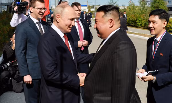 Ông Putin gặp ông Kim Jong-un