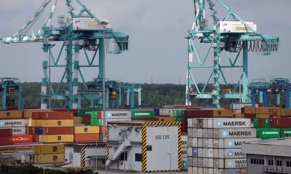Malaysia cấm tàu mang cờ Israel cập cảng