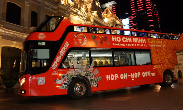 Lần đầu tiên có tour du lịch phục vụ xuyên đêm tại TP.HCM