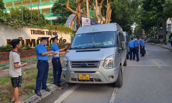 Đề xuất xe hợp đồng thực hiện đón, trả khách tại bến xe
