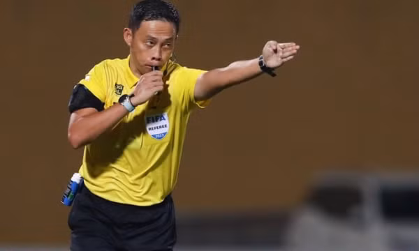 VPF nhắc nhở trọng tài khi vận hành VAR tại V.League