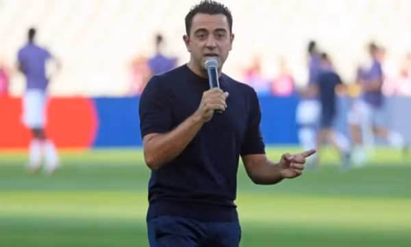 Xavi đập tan tin đồn