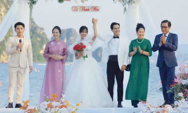 Tập cuối phim "Bình minh đang lên": Cái kết viên mãn cho hành trình tìm kiếm tình yêu đích thực