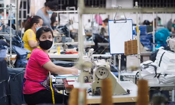 Tăng lương tối thiểu: Không bỏ qua quyền lợi của lao động qua đào tạo