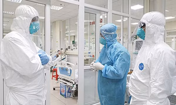 Sáng 11/12: Hơn 1,05 triệu ca COVID-19 ở nước ta đã khỏi; thêm hơn 4 triệu liều vaccine Pfizer về Việt Nam