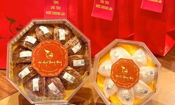 Yến sào cung đình Thượng Hoàng - Vì “Tinh thần Việt Nam”