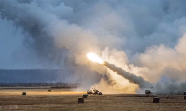 Cộng hoà tự xưng Lugansk lần đầu bị Ukraine tấn công bằng tên lửa HIMARS