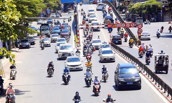 Bắc Bộ nắng nóng cục bộ, Trung Bộ có nơi trên 38 độ C