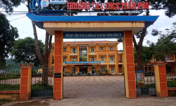 Lãnh đạo ngành giáo dục Yên Bái lên tiếng vụ học sinh lớp 9 không đi học vẫn được xét tốt nghiệp