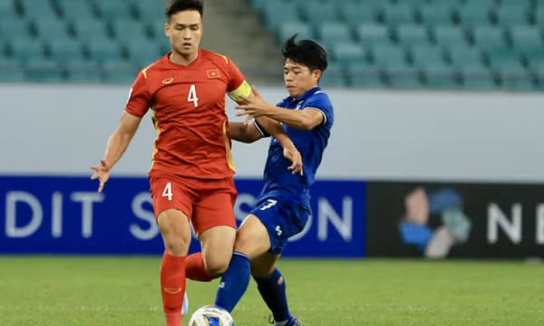 U23 Việt Nam đánh rơi chiến thắng trước U23 Thái Lan trong những phút bù giờ