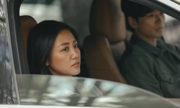MV mới của Văn Mai Hương là câu chuyện có thật về người thứ ba
