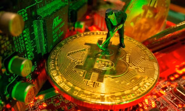 'Mùa đông tiền số' vùi dập thợ đào Bitcoin