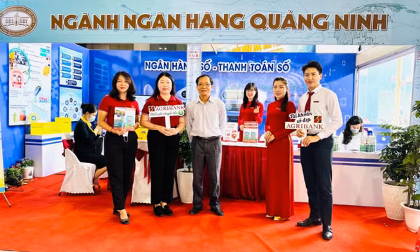 Tăng tiện ích cho khách hàng từ ngân hàng số