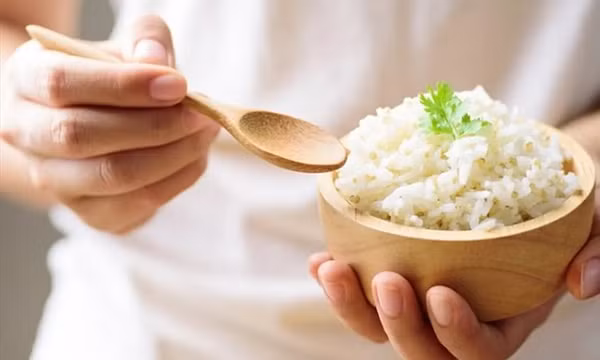 Ăn ít cơm tăng nguy cơ rối loạn nhịp tim, gây đột quỵ
