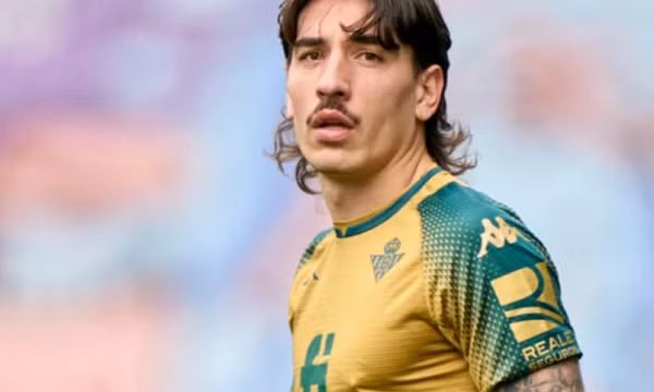 Emery liên hệ chiêu mộ sao Arsenal
