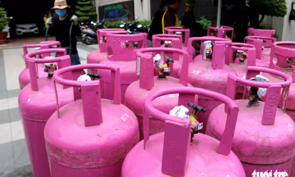 Giá gas giảm lần thứ 3 liên tiếp
