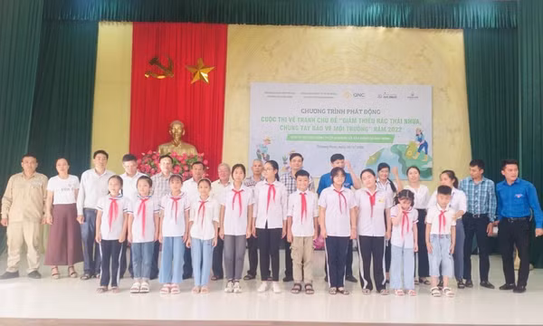 Phát động cuộc thi vẽ tranh chủ đề “Giảm thiểu rác thải nhựa, chung tay bảo vệ môi trường”
