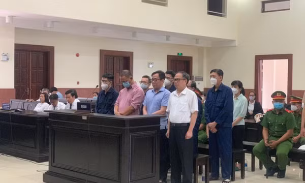 Ông Tất Thành Cang được giảm 18 tháng tù