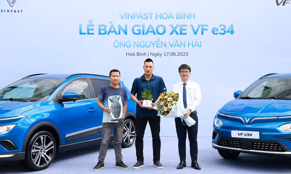 VinFast VF e34 tiếp tục thúc đẩy làn sóng “điện hoá” trong dịch vụ vận tải tại Việt Nam