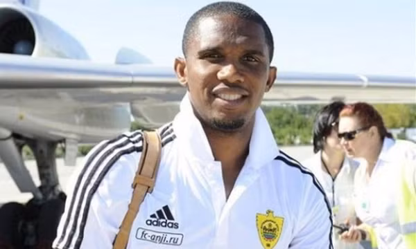 Samuel Eto'o lãnh 22 tháng tù treo