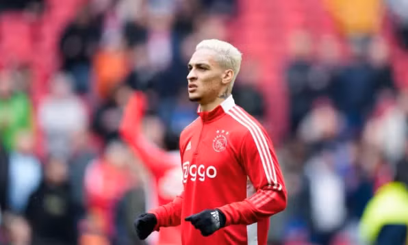 Ajax chốt giá Antony
