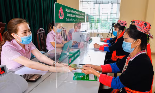 Tăng tín dụng cho vùng khó
