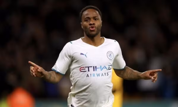 Chelsea gửi đề nghị mua Sterling