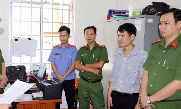 Bắt tạm giam nguyên Giám đốc CDC Bình Phước