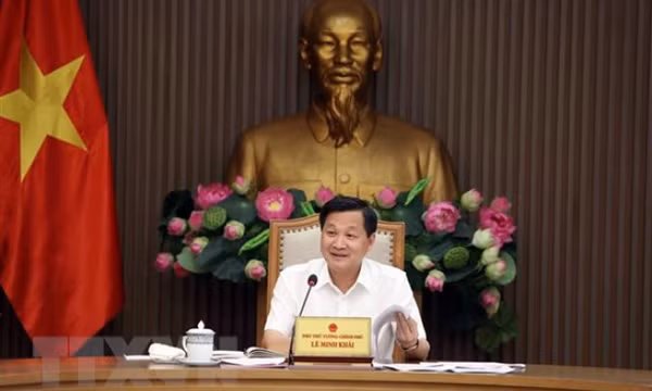 Không tăng giá dịch vụ khám-chữa bệnh, thận trọng trong tăng học phí