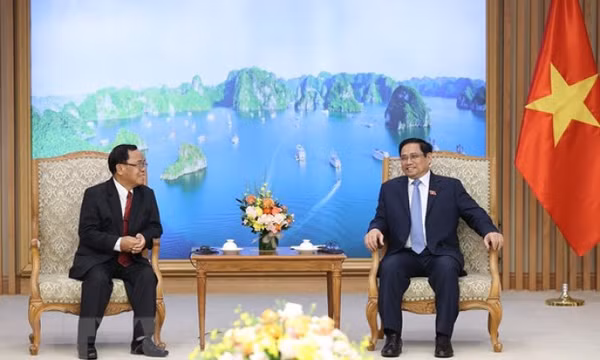 Thủ tướng: Quan hệ Việt Nam-Lào không ngừng được vun đắp và phát triển