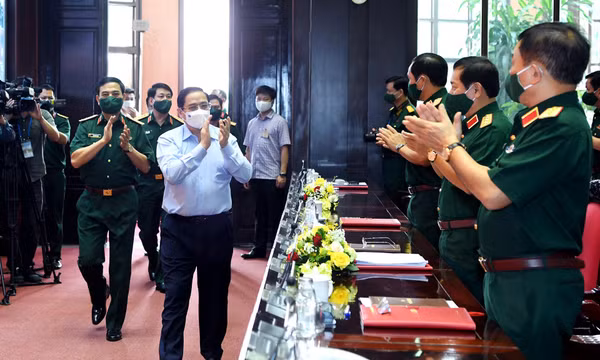 Kiên quyết, kiên trì đấu tranh bảo vệ vững chắc độc lập, chủ quyền, thống nhất và toàn vẹn lãnh thổ của Tổ quốc
