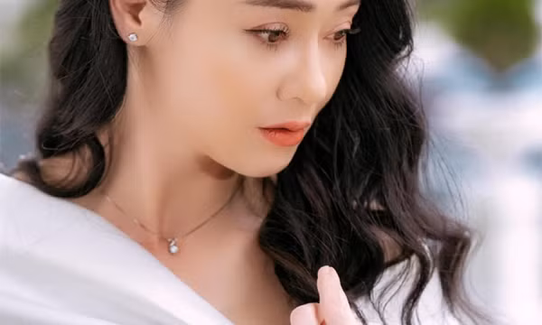 Nhan sắc kiều diễm của Quách Thu Phương 'Hương vị tình thân' thời trẻ