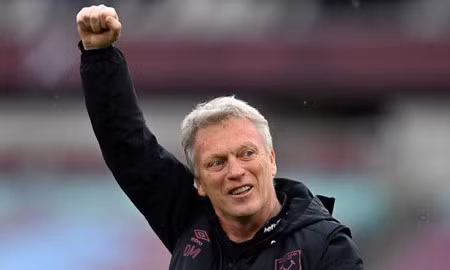 Moyes đồng ý ở lại West Ham thêm 3 năm bất chấp Everton ve vãn